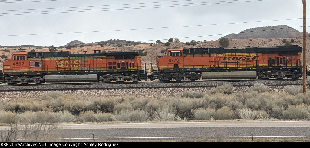 BNSF 6773